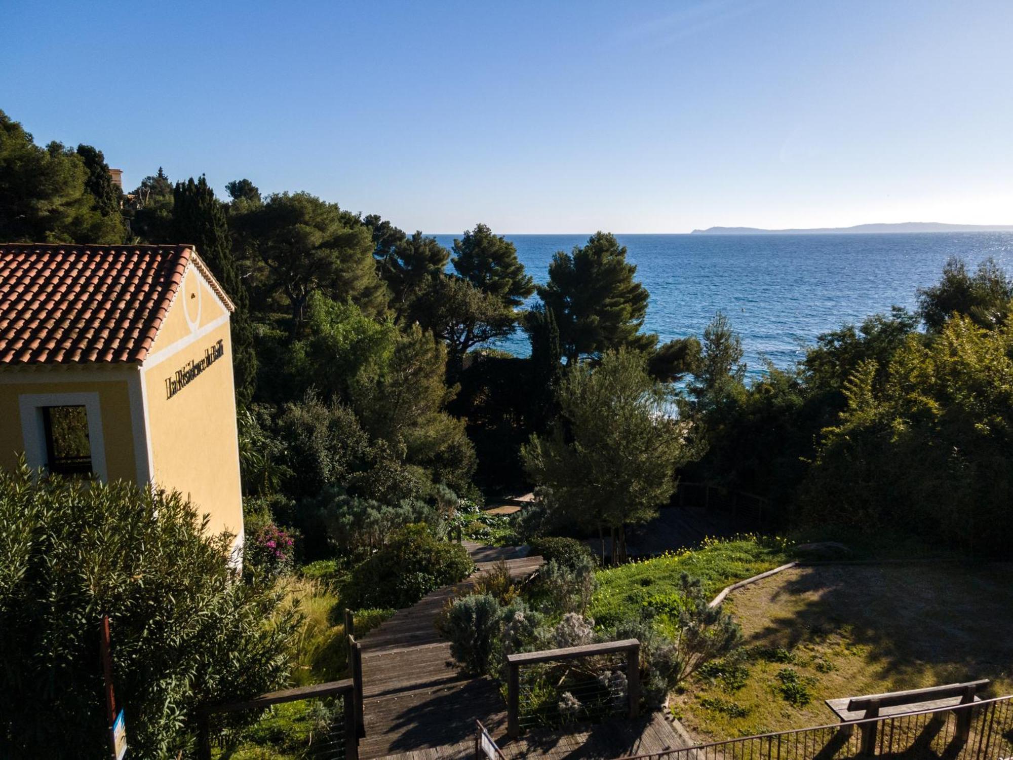 杜拜里公寓 Le Le Rayol-Canadel-sur-Mer 外观 照片